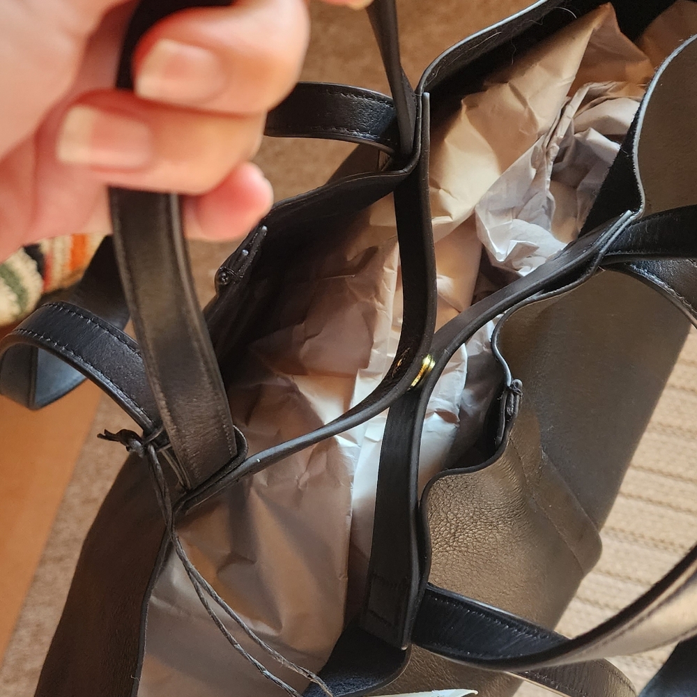 All Saints Black Leather Tote Bag - Picture 5 of 12
